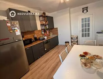4-комнатная квартира, этаж 12 из 12, 126 м²