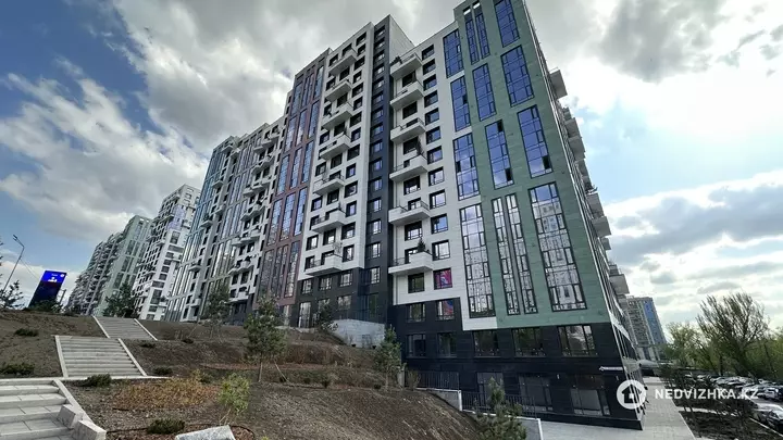 146 м², 3-комнатная квартира, этаж 3 из 19, 146 м², изображение - 1