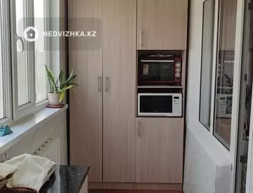 4-комнатная квартира, этаж 5 из 5, 72 м²