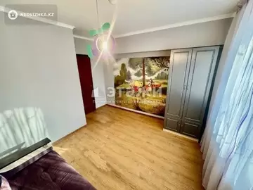 3-комнатная квартира, этаж 1 из 5, 72 м²