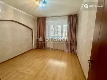 3-комнатная квартира, этаж 1 из 5, 72 м²