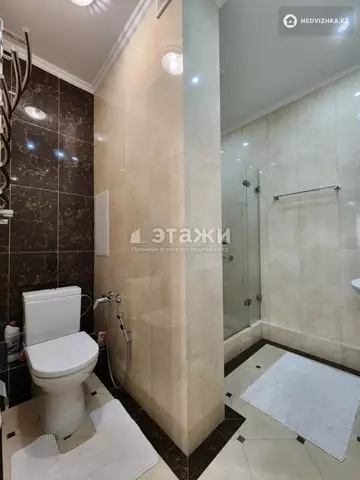 4-комнатная квартира, этаж 4 из 32, 195 м²
