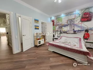 195 м², 4-комнатная квартира, этаж 4 из 32, 195 м², изображение - 32