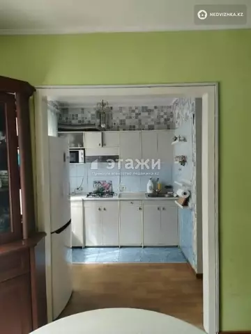 2-комнатная квартира, этаж 4 из 4, 45 м²