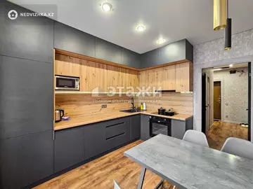 2-комнатная квартира, этаж 13 из 13, 52 м²