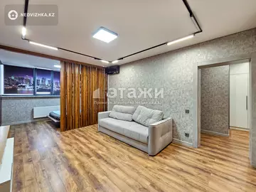 2-комнатная квартира, этаж 13 из 13, 52 м²