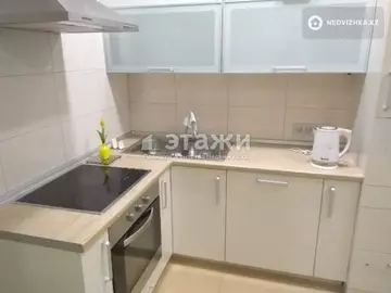 2-комнатная квартира, этаж 6 из 16, 50 м², на длительный срок