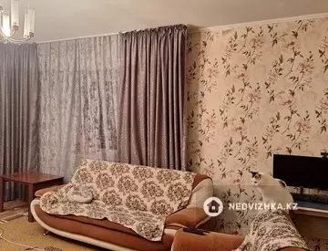 3-комнатная квартира, этаж 3 из 5, 88 м²