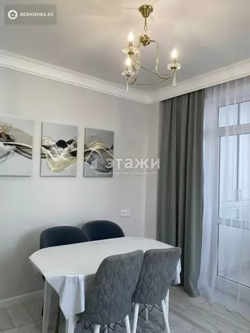 3-комнатная квартира, этаж 9 из 21, 105 м²