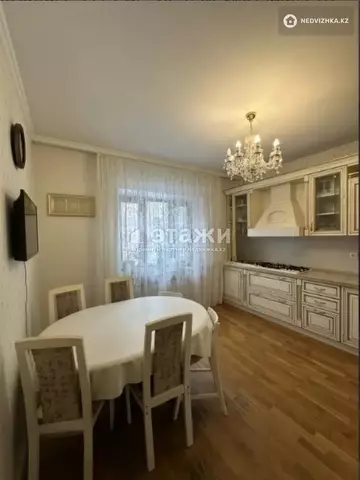 3-комнатная квартира, этаж 3 из 5, 111 м²