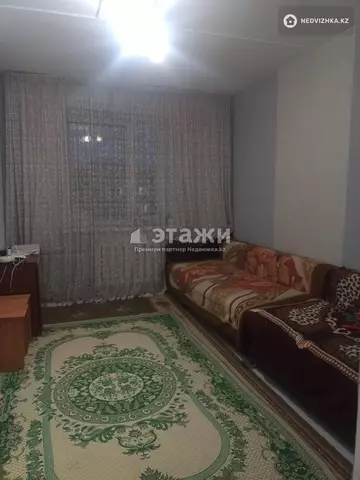2-комнатная квартира, этаж 9 из 12, 49 м²