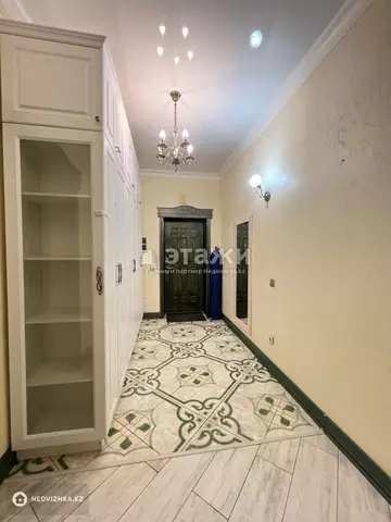 2-комнатная квартира, этаж 3 из 20, 57 м²