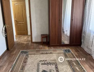 2-комнатная квартира, этаж 3 из 3, 40 м²