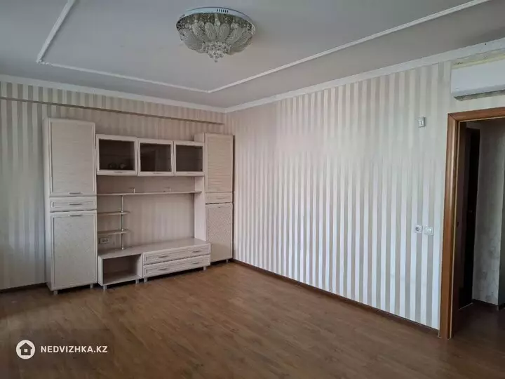 90 м², 3-комнатная квартира, этаж 3 из 9, 90 м², изображение - 1
