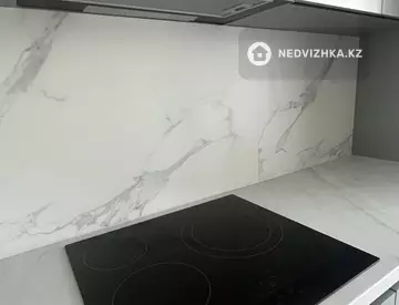 2-комнатная квартира, этаж 5 из 12, 74 м², на длительный срок