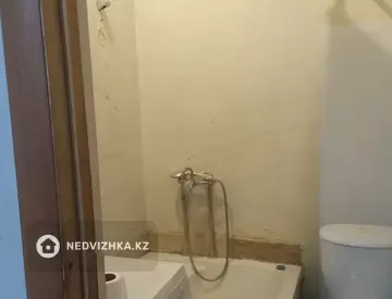 Комната, 28 м², на длительный срок