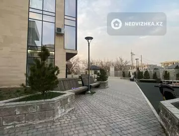 2-комнатная квартира, этаж 1 из 3, 52 м²