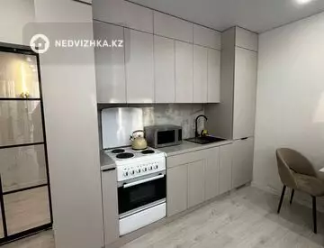 3-комнатная квартира, этаж 3 из 17, 62 м²