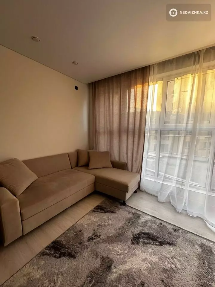 62.2 м², 3-комнатная квартира, этаж 3 из 17, 62 м², изображение - 1