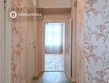 3-комнатная квартира, этаж 4 из 4, 65 м²