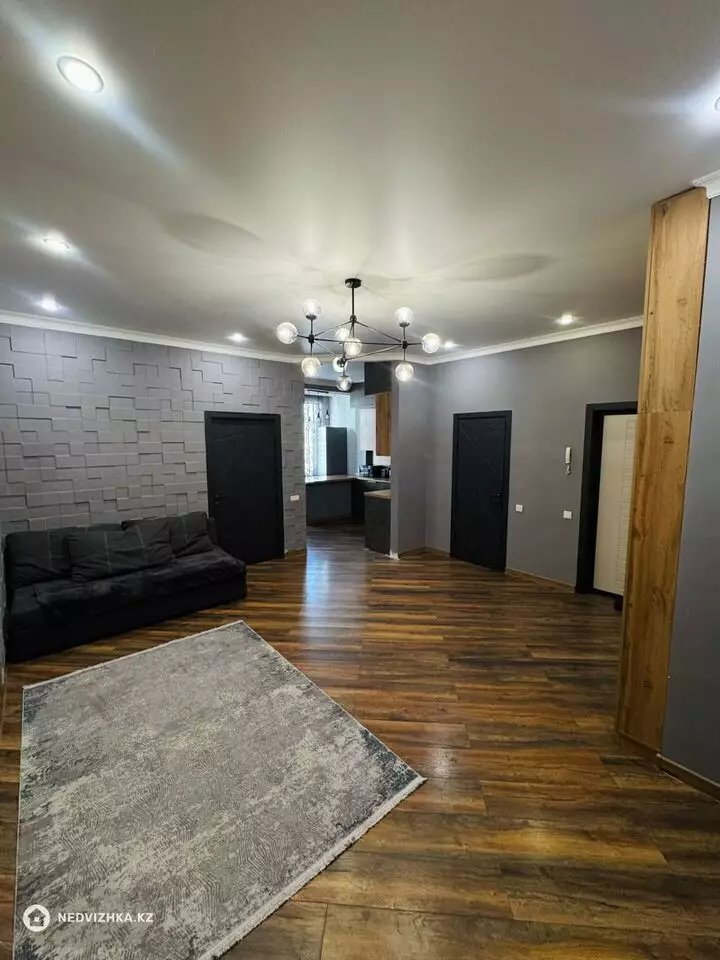 70 м², 3-комнатная квартира, этаж 7 из 10, 70 м², изображение - 1