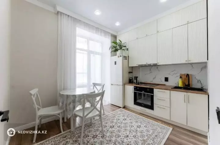 40 м², 1-комнатная квартира, этаж 3 из 12, 40 м², изображение - 1