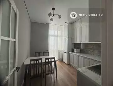 1-комнатная квартира, этаж 14 из 15, 38 м²