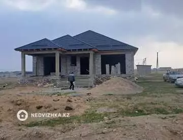 6-комнатный дом, 9 соток, 215 м²