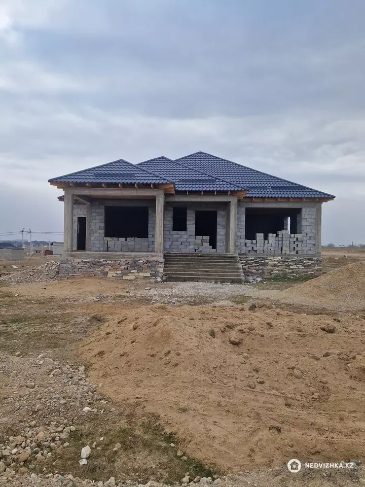 215 м², 6-комнатный дом, 9 соток, 215 м², изображение - 1