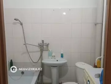 2-комнатная квартира, этаж 3 из 5, 44 м²