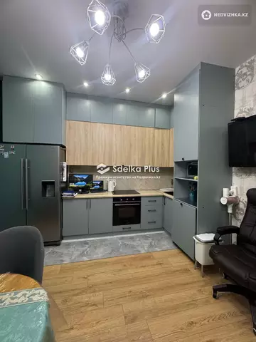 2-комнатная квартира, этаж 3 из 9, 73 м²