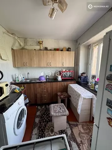 1-комнатная квартира, этаж 4 из 4, 33 м²