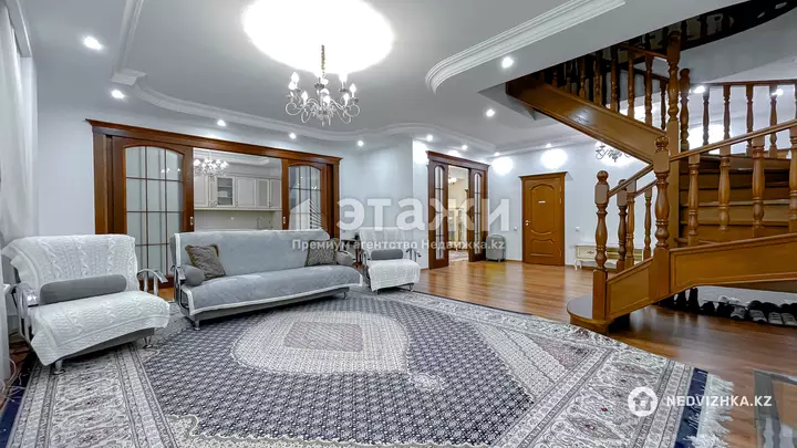 280 м², 7-комнатная квартира, этаж 13 из 13, 280 м², изображение - 1