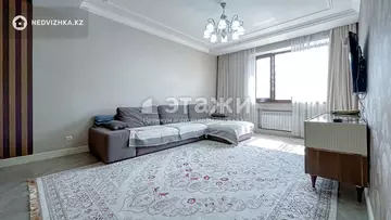 3-комнатная квартира, этаж 4 из 10, 123 м²