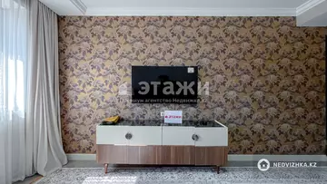 3-комнатная квартира, этаж 4 из 10, 123 м²