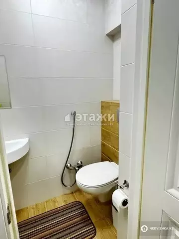 2-комнатная квартира, этаж 2 из 5, 70 м²