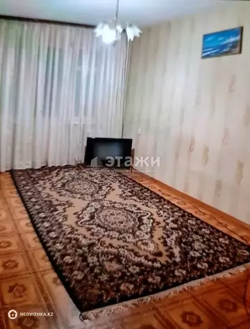 2-комнатная квартира, этаж 3 из 4, 42 м²