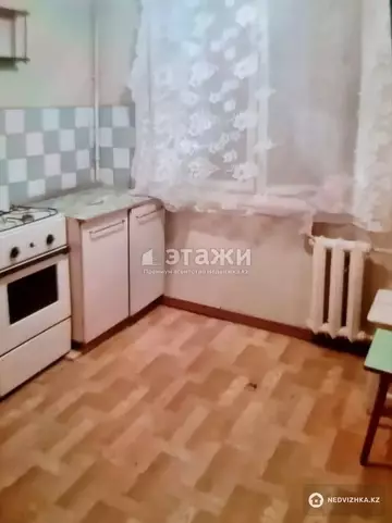 2-комнатная квартира, этаж 3 из 4, 42 м²