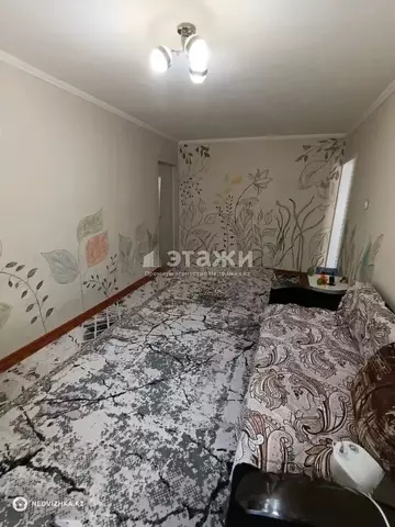 2-комнатная квартира, этаж 2 из 4, 46 м²