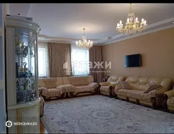 3-комнатная квартира, этаж 9 из 20, 138 м²