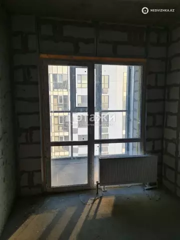 2-комнатная квартира, этаж 18 из 18, 62 м²