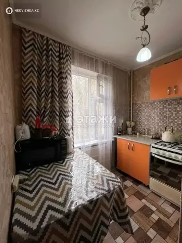 2-комнатная квартира, этаж 3 из 5, 43 м²