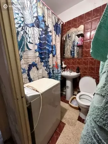 2-комнатная квартира, этаж 3 из 5, 43 м²
