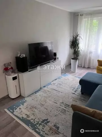 2-комнатная квартира, этаж 3 из 4, 43 м²