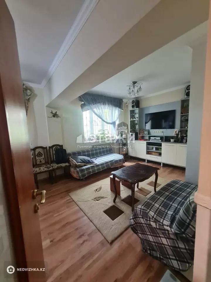 71 м², 3-комнатная квартира, этаж 1 из 5, 71 м², изображение - 1