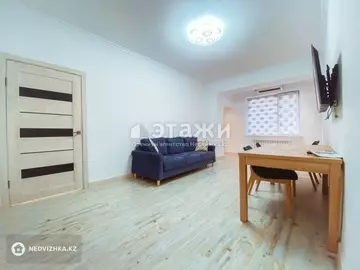 4-комнатная квартира, этаж 12 из 13, 102 м², на длительный срок