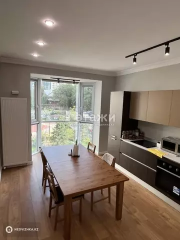 2-комнатная квартира, этаж 6 из 21, 85 м², на длительный срок