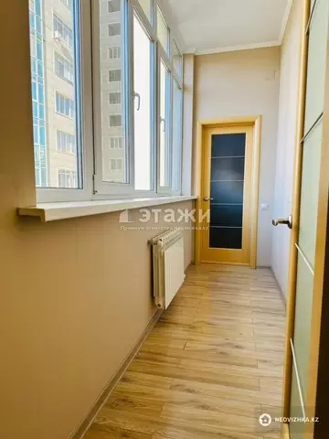 2-комнатная квартира, этаж 6 из 20, 90 м², на длительный срок