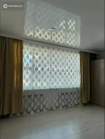 1-комнатная квартира, этаж 2 из 12, 51 м²