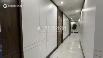 2-комнатная квартира, этаж 4 из 10, 43 м²